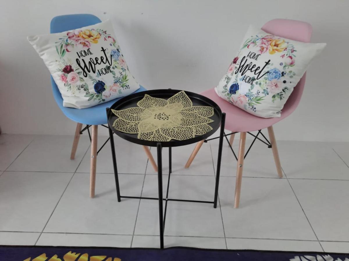 Impiana Homestay Near Putrajaya, Cyberjaya, Musliem Only,Wifi,Netflix Kampung Dengkil Zewnętrze zdjęcie