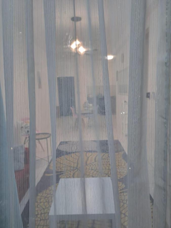 Impiana Homestay Near Putrajaya, Cyberjaya, Musliem Only,Wifi,Netflix Kampung Dengkil Zewnętrze zdjęcie